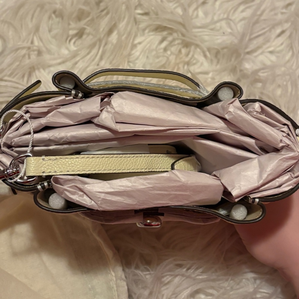 NWT Tory Burch Small Romy Leather Phone Crossbody Lemon Souffle - Picture 6 of 7